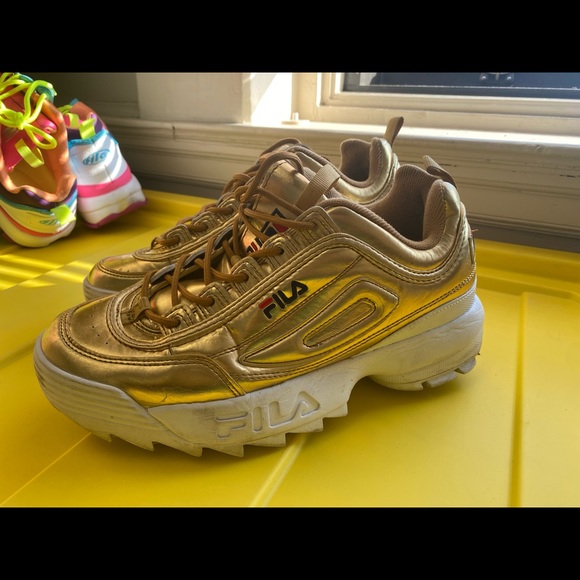 Two Fila Sneaker Sets size 10 wmns - Picture 2 of 2